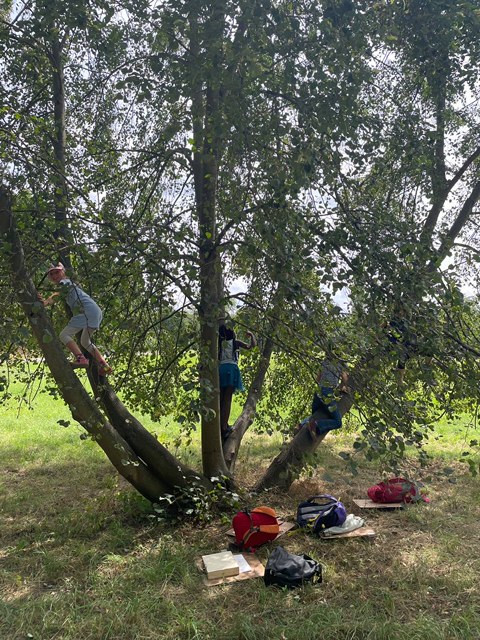 Ferienpass – Die große Suche nach dem Schatz der 1000 Helden mit Tina Wagner